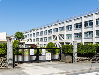 富士見丘小学校