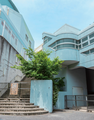 市立中川中学校（通学区）（徒歩6分）