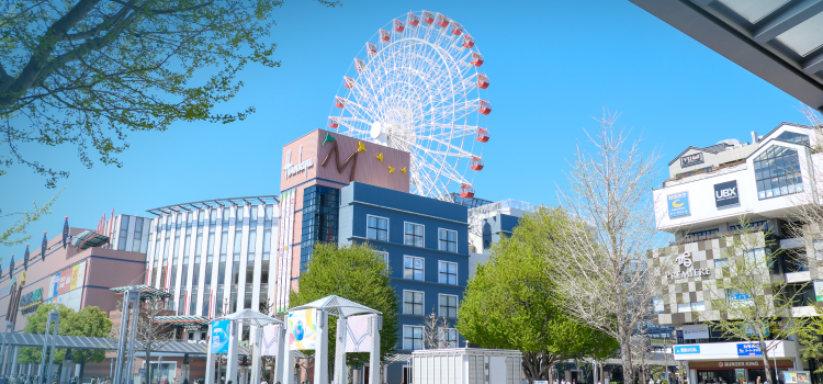 センター北駅前（徒歩16分）